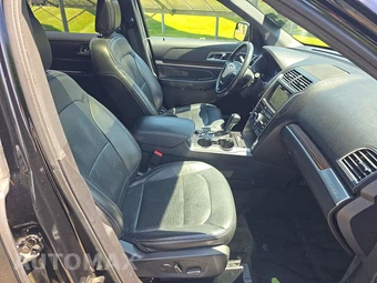 2018 Ford Explorer Limited - miniatura 8