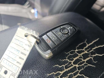2018 Ford Explorer Limited - miniatura 5