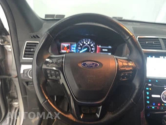 2018 Ford Explorer Limited – miniatura 10