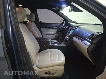 2018 Ford Explorer Limited – miniatura 8