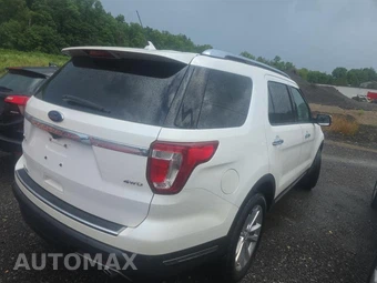 2018 Ford Explorer Limited - miniatura 4