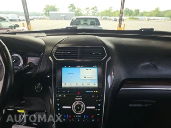 2018 Ford Explorer Limited – miniatura 11