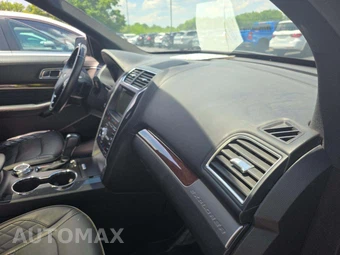 2018 Ford Explorer Platinum - miniatura 20