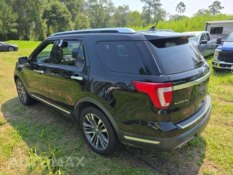 2018 Ford Explorer Platinum – miniatura 2