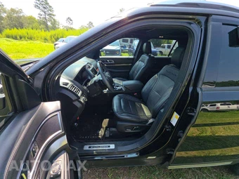 2018 Ford Explorer Platinum – miniatura 6