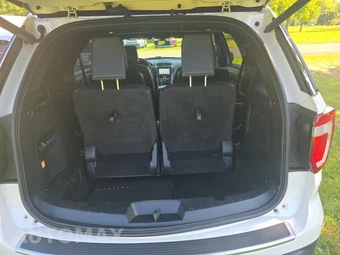 2018 Ford Explorer Platinum - miniatura 19