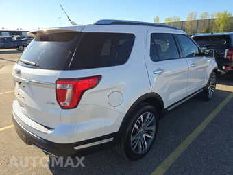 2018 Ford Explorer Platinum - miniatura 4