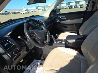 2018 Ford Explorer Platinum - miniatura 7