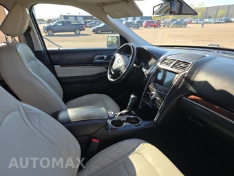 2018 Ford Explorer Platinum - miniatura 8