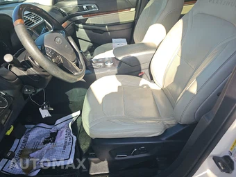 2018 Ford Explorer Platinum - miniatura 7