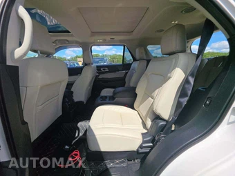 2018 Ford Explorer Platinum - miniatura 13