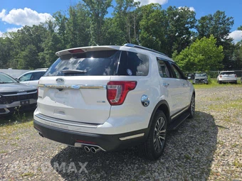 2018 Ford Explorer Platinum - miniatura 3