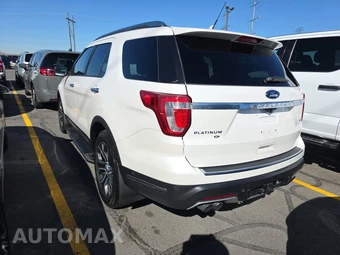 2018 Ford Explorer Platinum - miniatura 6