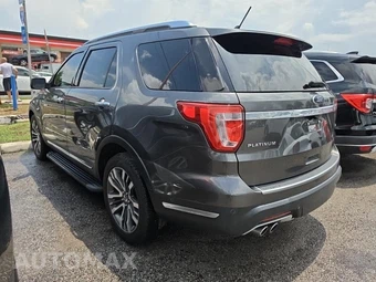 2018 Ford Explorer Platinum - miniatura 6