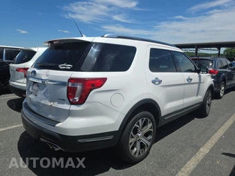 2018 Ford Explorer Platinum - miniatura 4
