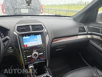 2018 Ford Explorer Platinum - miniatura 11