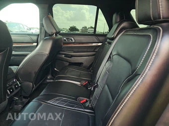 2018 Ford Explorer Platinum – miniatura 13