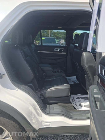 2018 Ford Explorer Platinum - miniatura 14