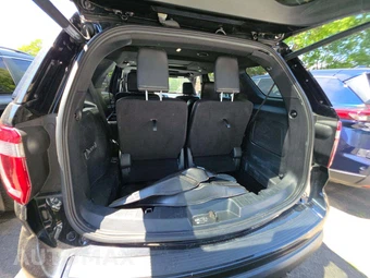 2018 Ford Explorer Sport – miniatura 15