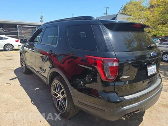 2018 Ford Explorer Sport - miniatura 2