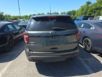 2018 Ford Explorer Sport - miniatura 5