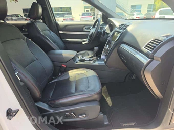 2018 Ford Explorer Sport - miniatura 16