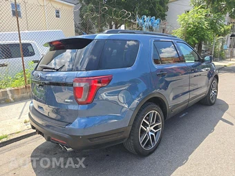 2018 Ford Explorer Sport – miniatura 3