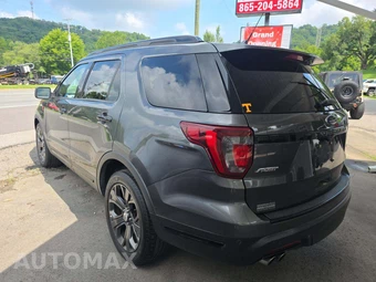 2018 Ford Explorer Sport – miniatura 2