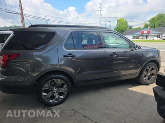 2018 Ford Explorer Sport – miniatura 4