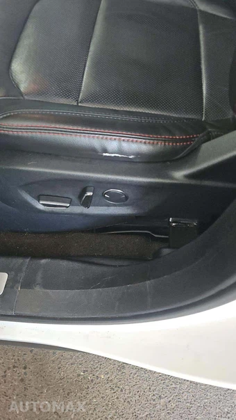 2018 Ford Explorer Sport – miniatura 24