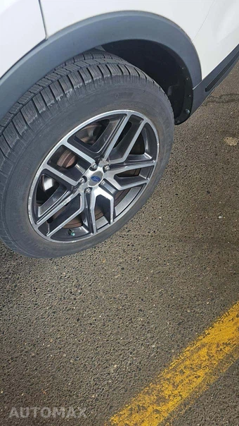 2018 Ford Explorer Sport – miniatura 33