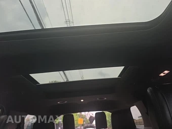 2018 Ford Explorer Sport - miniatura 18