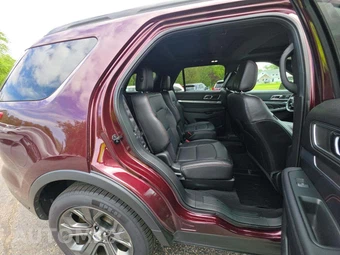 2018 Ford Explorer Sport – miniatura 14
