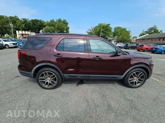 2018 Ford Explorer Sport - miniatura 4