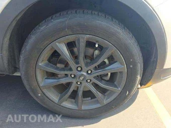 2018 Ford Explorer XLT - miniatura 21