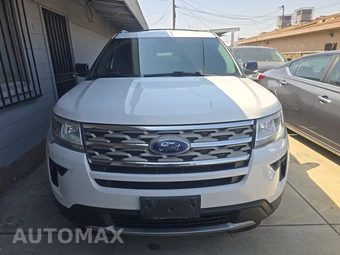 2018 Ford Explorer XLT - miniatura 2