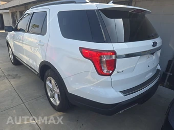 2018 Ford Explorer XLT - miniatura 6