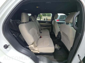 2018 Ford Explorer XLT - miniatura 17