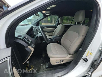 2018 Ford Explorer XLT - miniatura 6