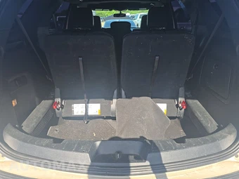 2018 Ford Explorer XLT - miniatura 17