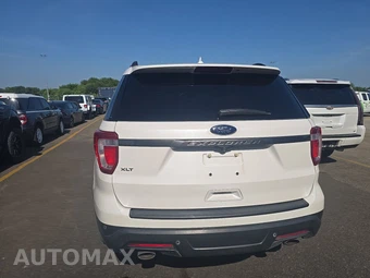 2018 Ford Explorer XLT - miniatura 5