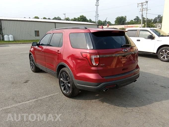 2018 Ford Explorer XLT - miniatura 3