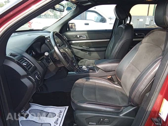 2018 Ford Explorer XLT - miniatura 7