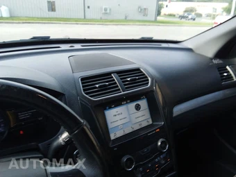 2018 Ford Explorer XLT - miniatura 9