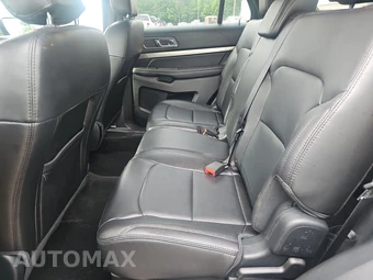 2018 Ford Explorer XLT - miniatura 13