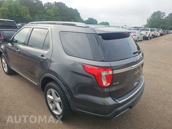 2018 Ford Explorer XLT - miniatura 6
