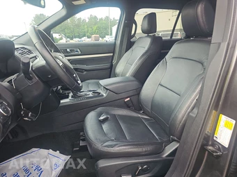 2018 Ford Explorer XLT - miniatura 7