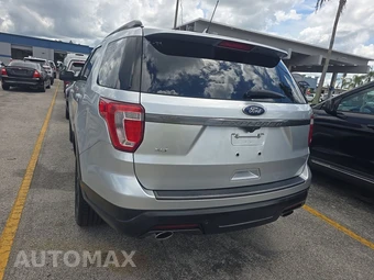 2018 Ford Explorer XLT - miniatura 6