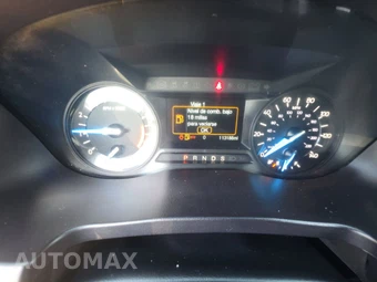 2018 Ford Explorer XLT – miniatura 12