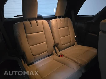 2018 Ford Explorer XLT - miniatura 14
